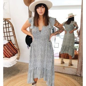 EUC KIVARI Baby Leopard Tie Side Midi Dress Sz Xs sage